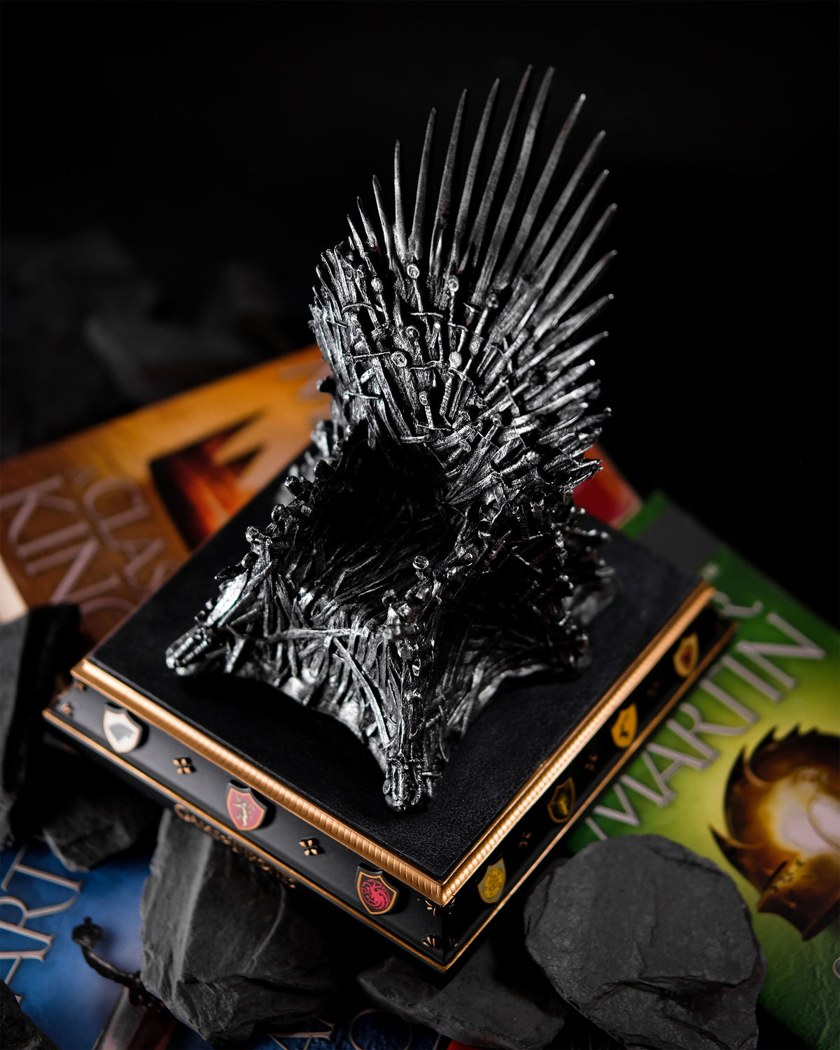 Produktbild Game of Thrones - Eiserner Thron Buchstütze