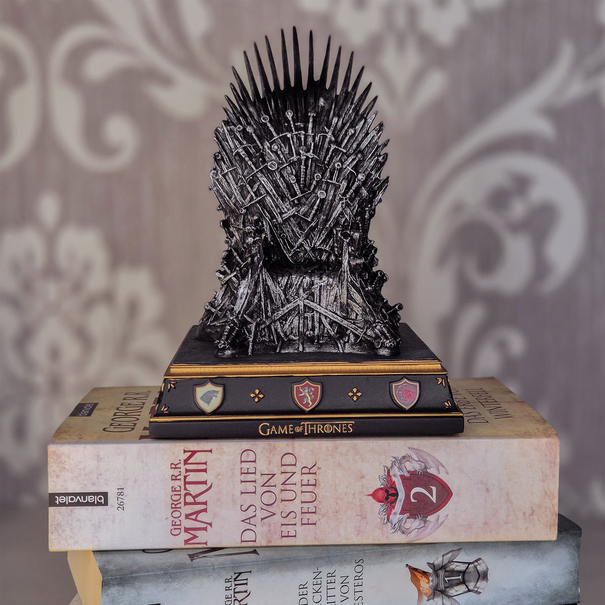 Produktbild Game of Thrones - Eiserner Thron Buchstütze