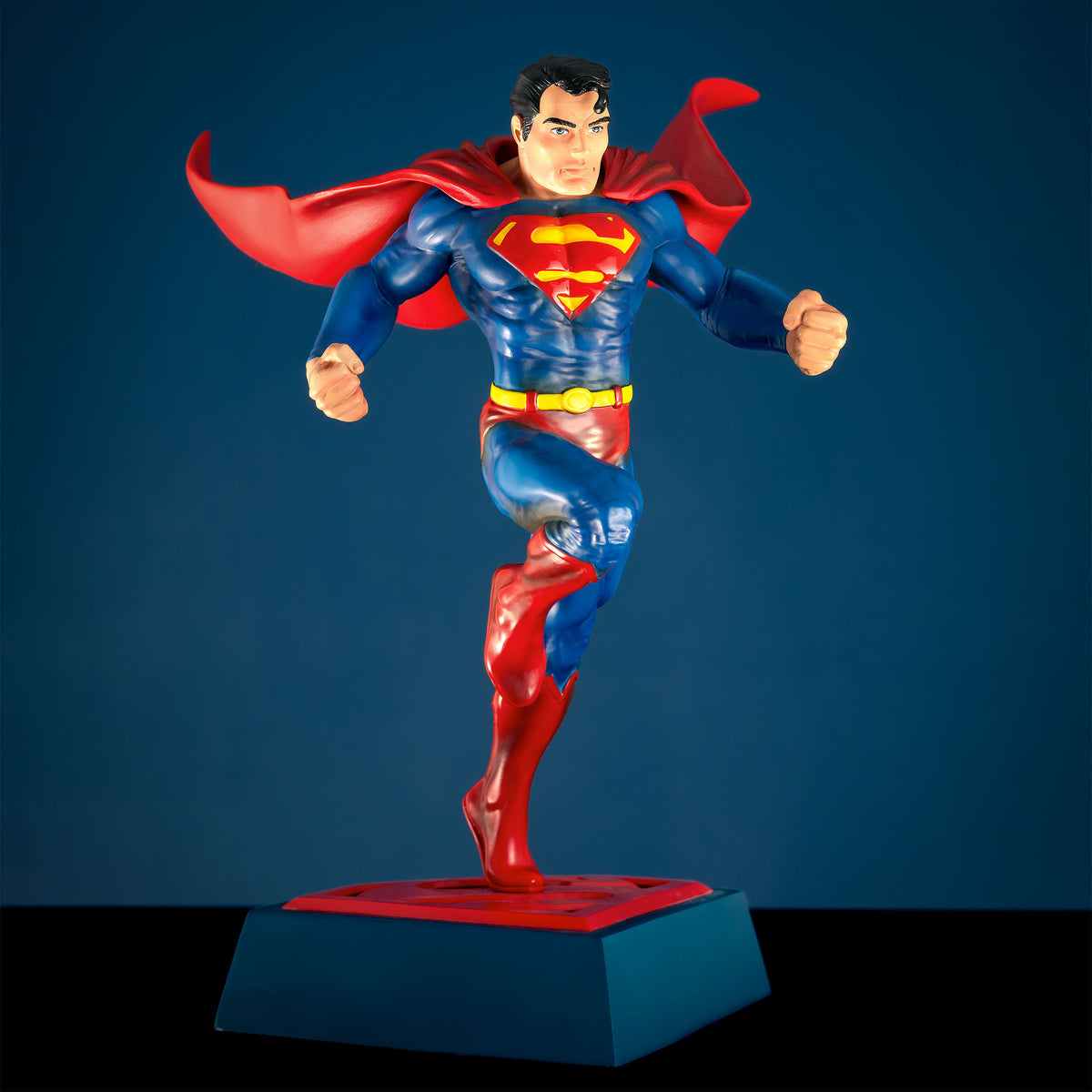 Immagine del prodotto Statua del fumetto di Superman