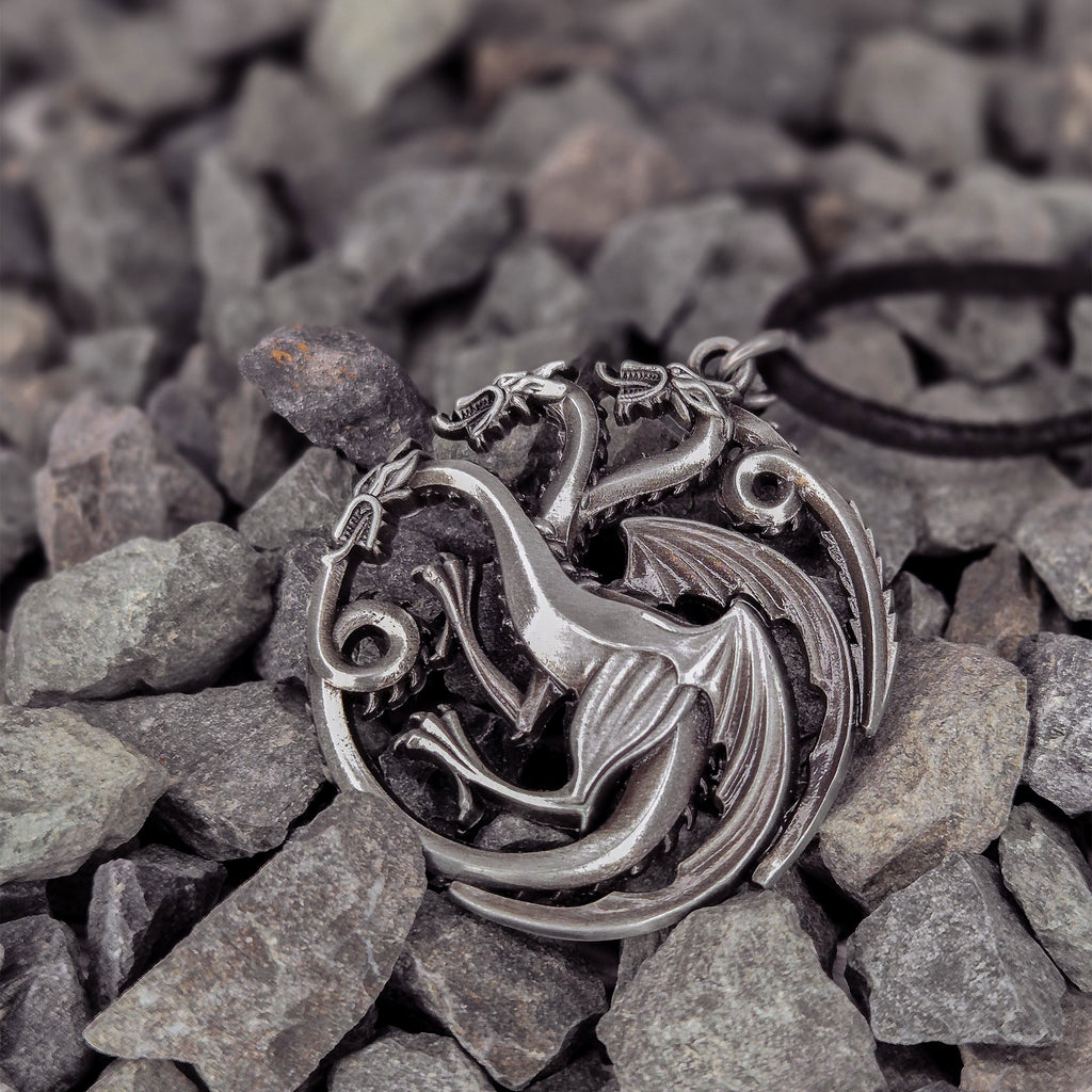 Image produit Game of Thrones - Collier Dragon Blason Targaryen
