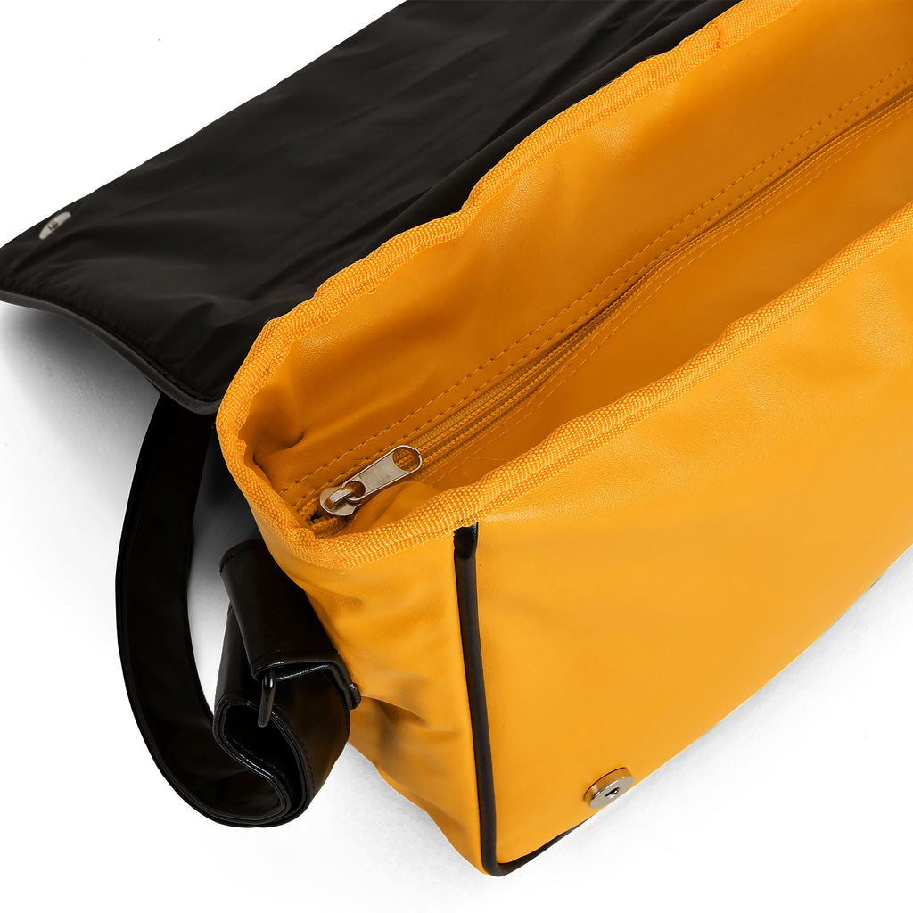 Produktbild Star Wars - Orange Logo Tasche schwarz