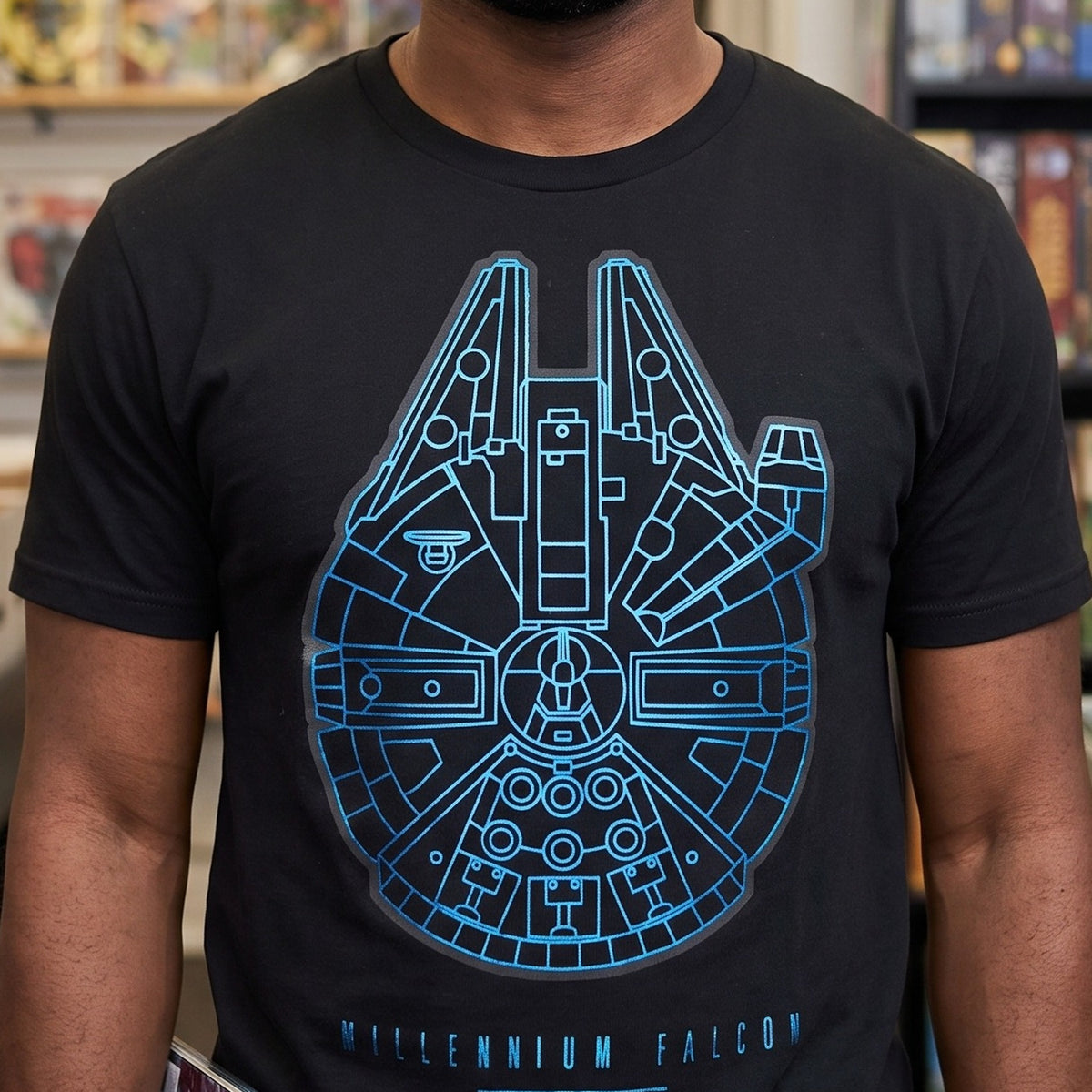 Image produit Star Wars - T-Shirt Millennium Falcon noir