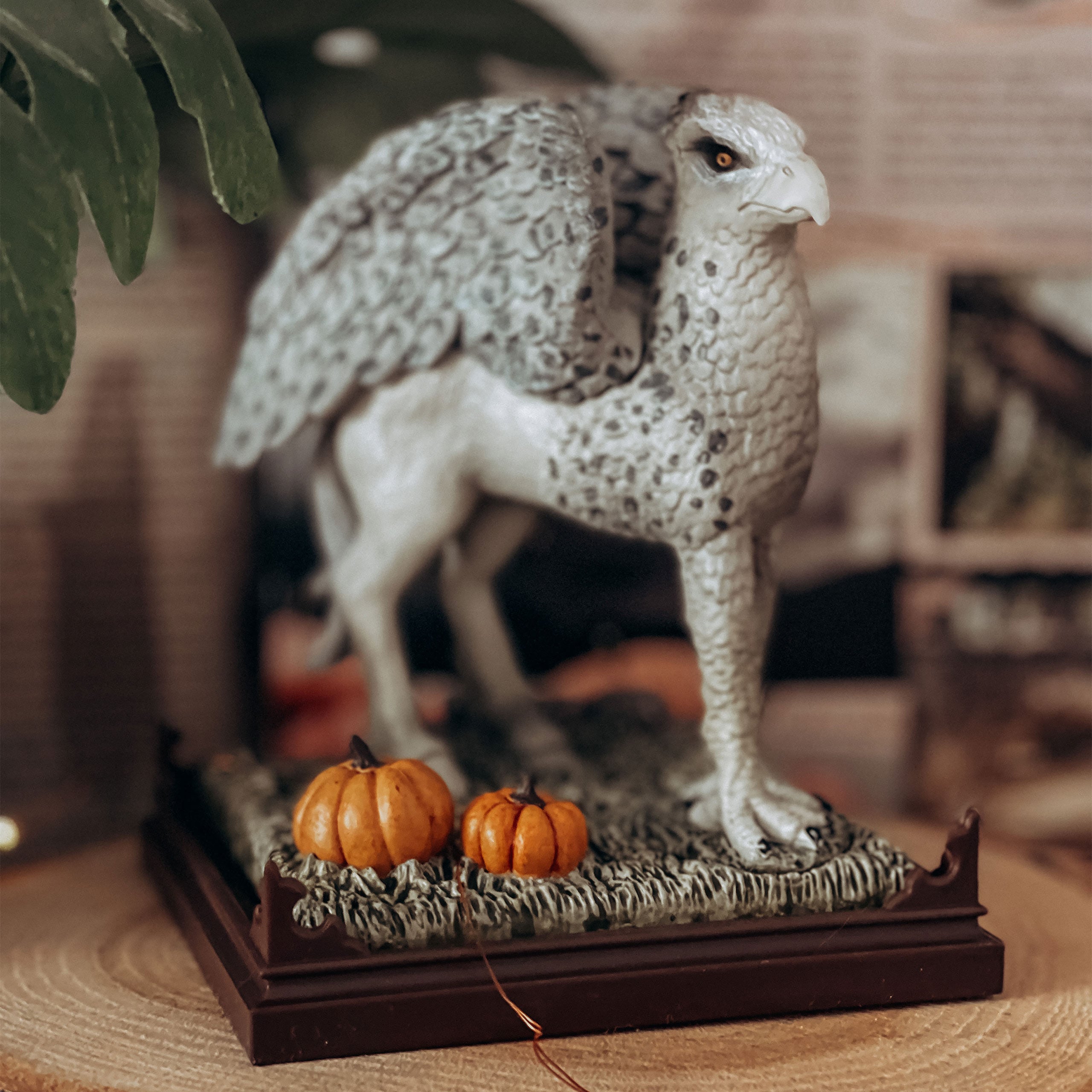 Immagine del prodotto Becco di Seta - Figura di Creature Magiche di Harry Potter