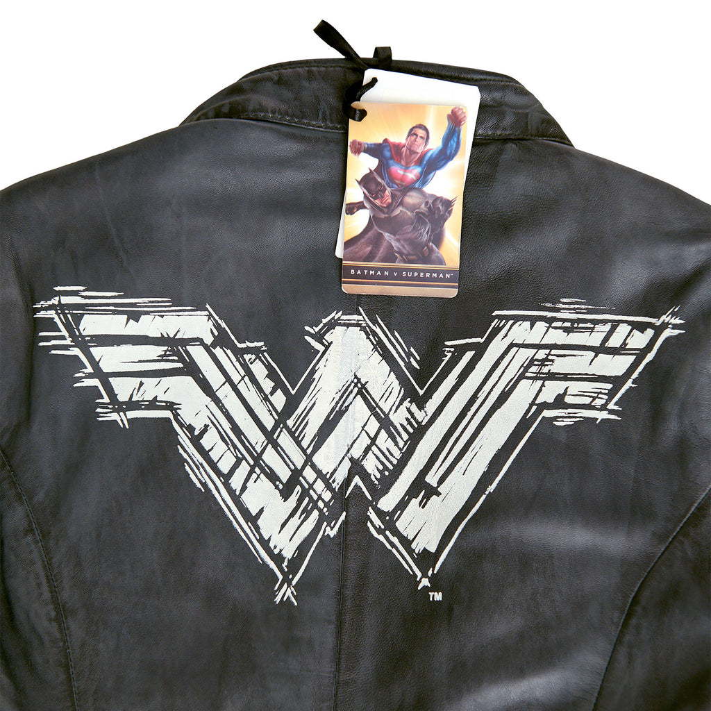 Image produit Wonder Woman - Veste en cuir logo gris