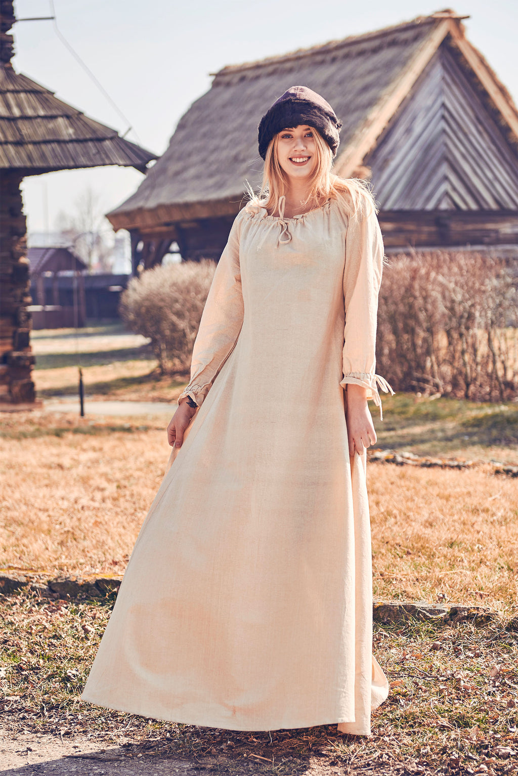 Produktbild Mittelalter Langarmkleid beige