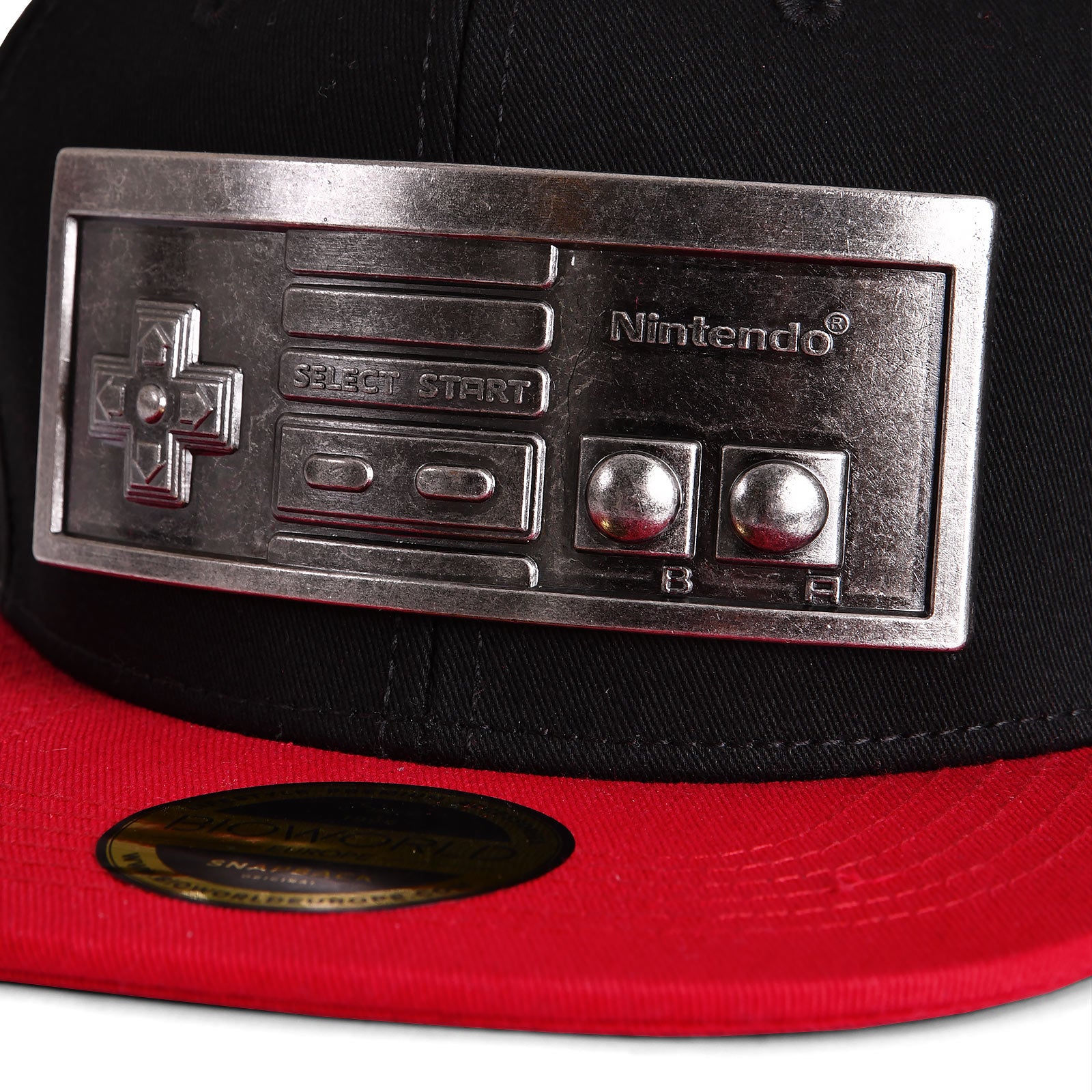 Image produit Nintendo - Casquette Snapback Contrôleur Métal NES