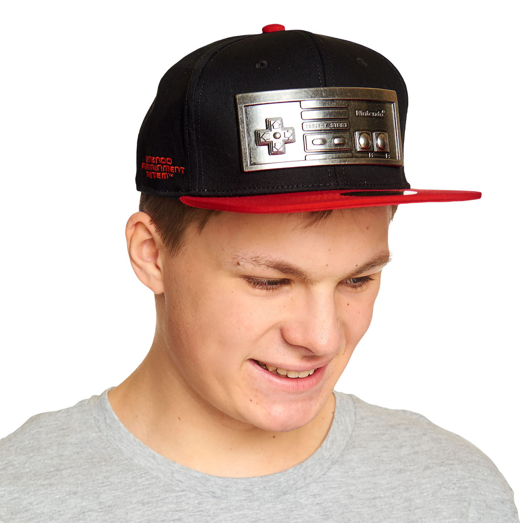 Image produit Nintendo - Casquette Snapback Contrôleur Métal NES