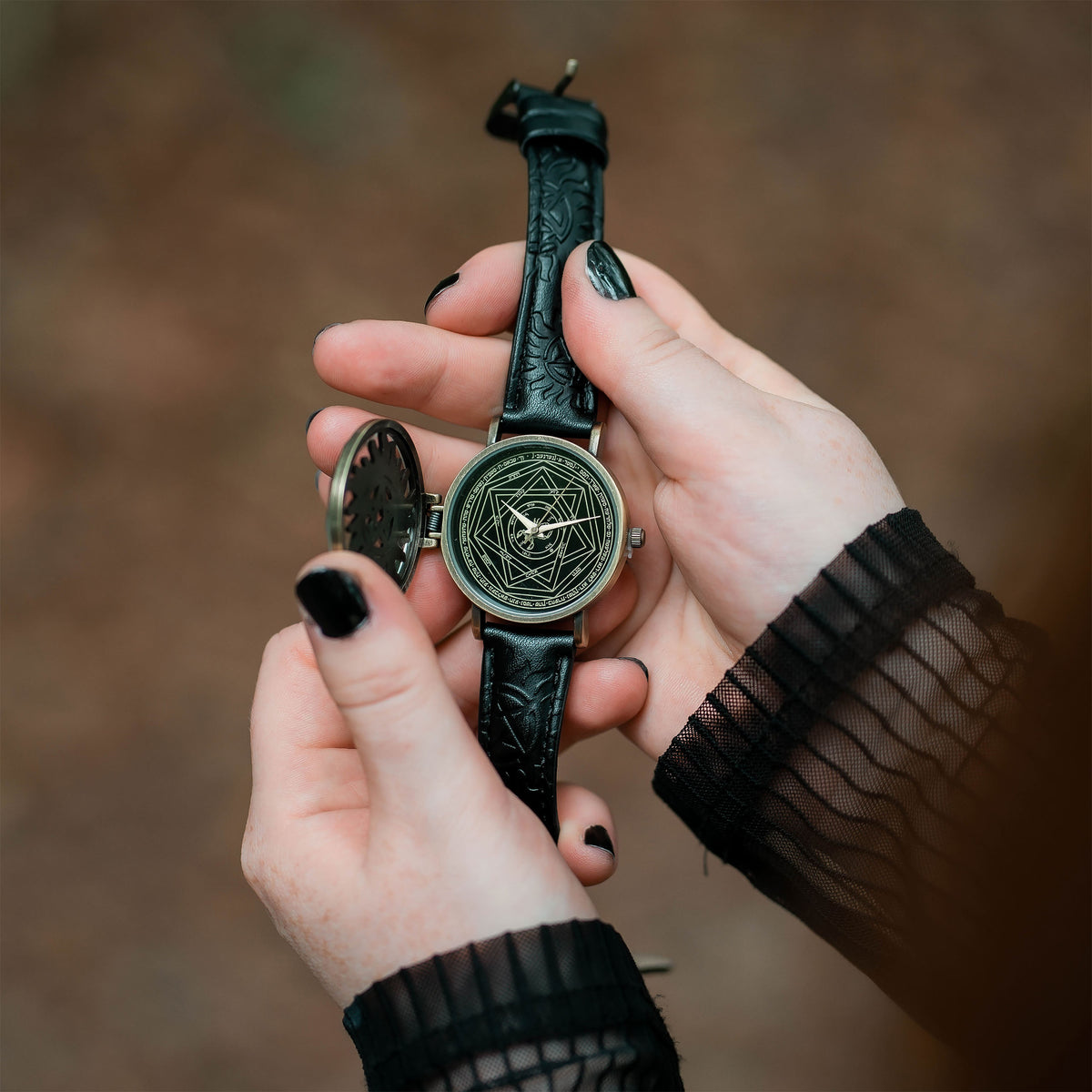 Produktbild Supernatural - Anti Possession Armbanduhr