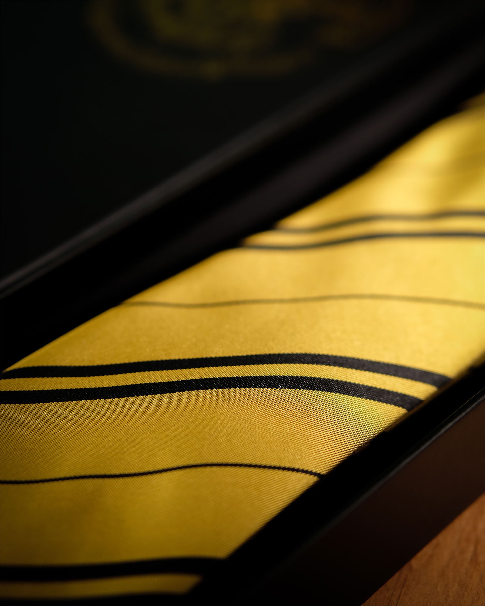 Produktbild Harry Potter - Hufflepuff Krawatte mit Geschenkbox