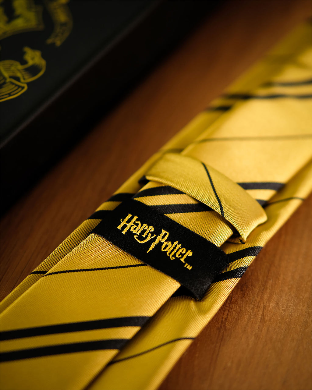 Produktbild Harry Potter - Hufflepuff Krawatte mit Geschenkbox