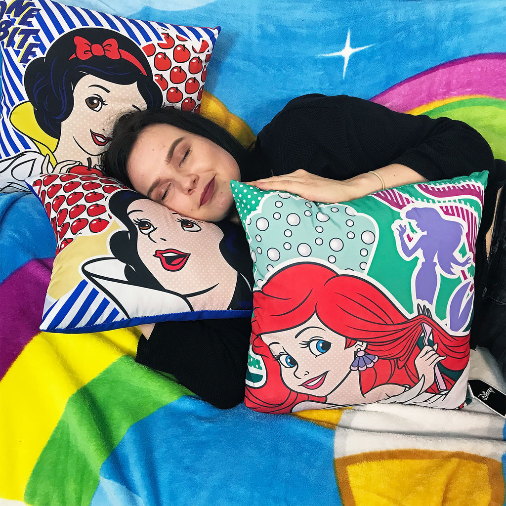 Produktbild Schneewittchen - One Bite Pop-Art Kissen