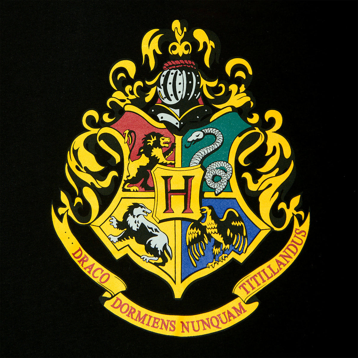 Image produit Harry Potter - Pyjama avec blason de Poudlard pour femmes