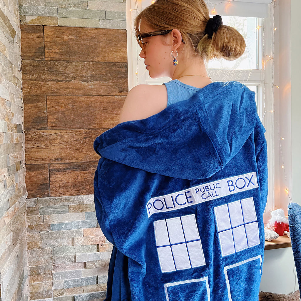 Produktbild Doctor Who - Tardis Season 11 Bademantel blau