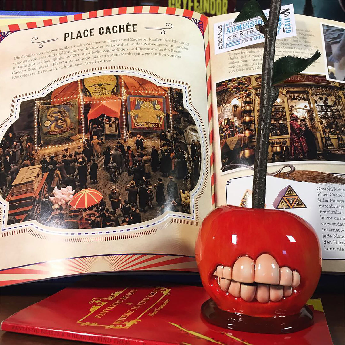 Produktbild Carnival Apfel Kugelschreiber - Phantastische Tierwesen