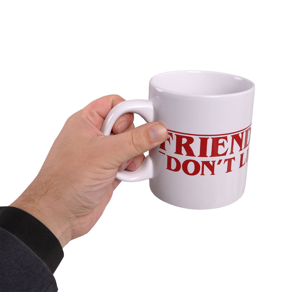 Image produit Stranger Things - Les amis ne mentent pas Tasse XXL