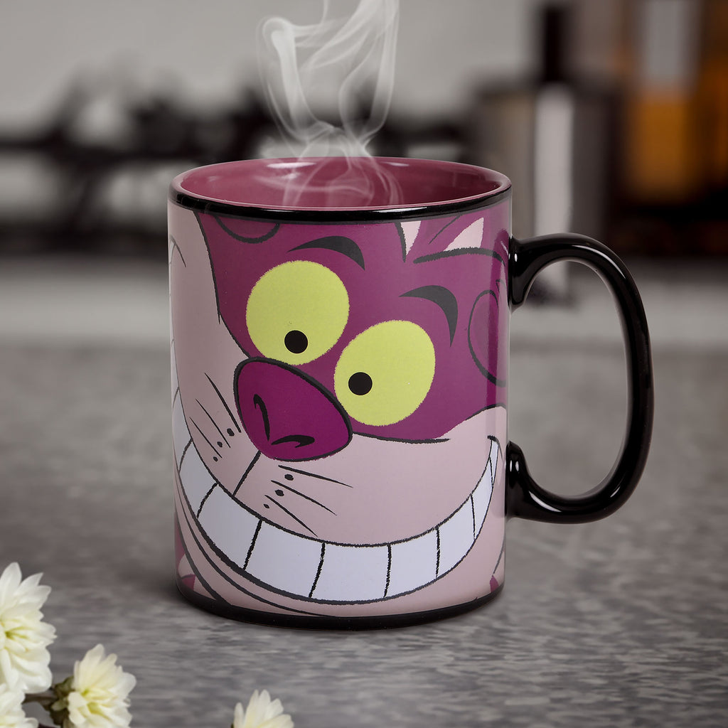 Produktbild Alice im Wunderland - Grinsekatze Thermoeffekt Tasse