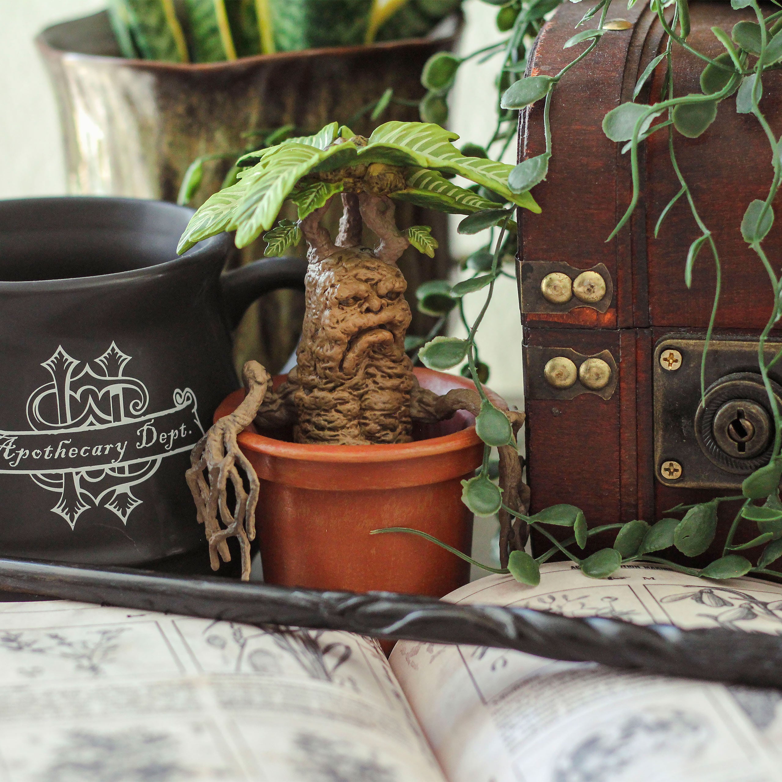 Immagine del prodotto Mandragora - Figura di creature magiche di Harry Potter