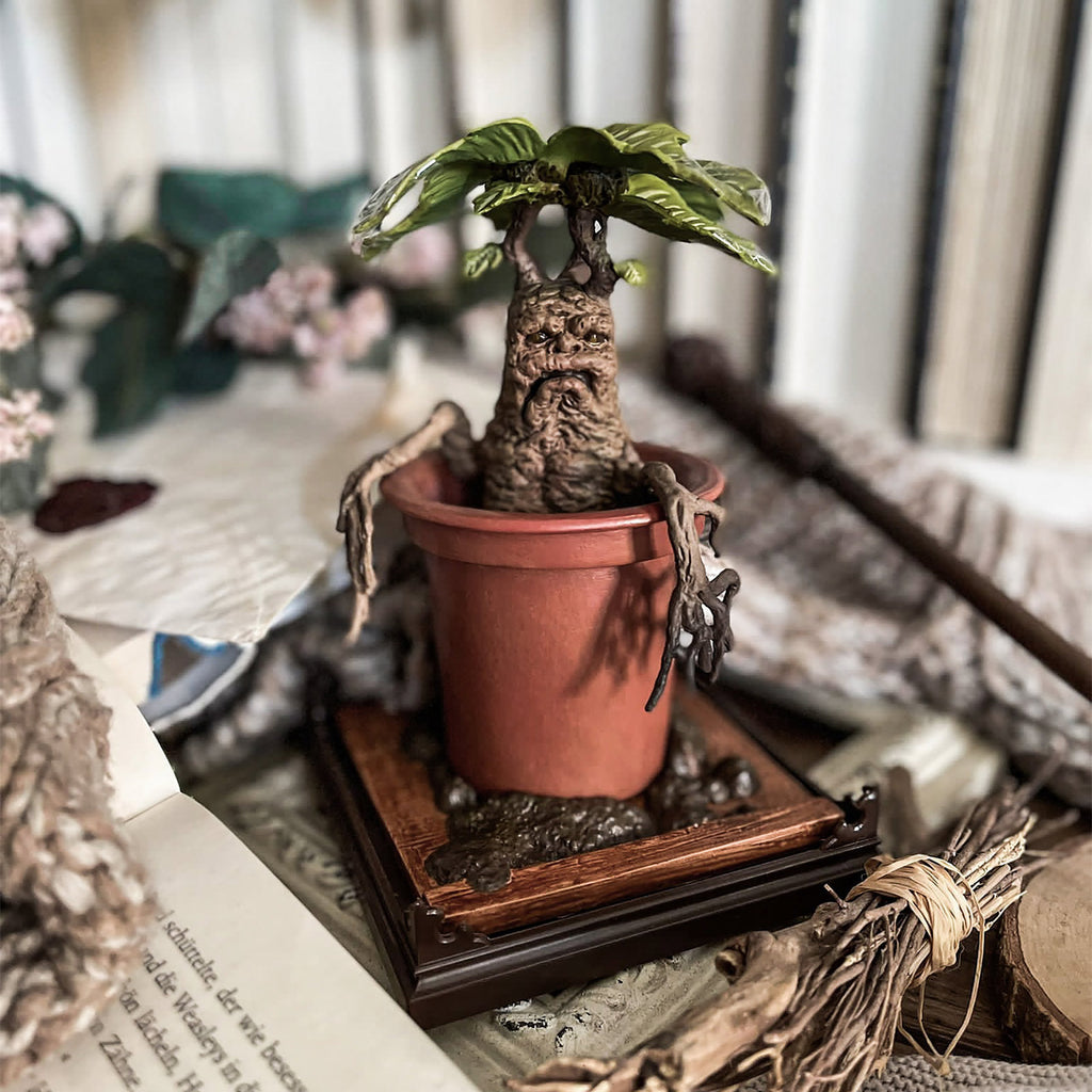 Immagine del prodotto Mandragora - Figura di creature magiche di Harry Potter