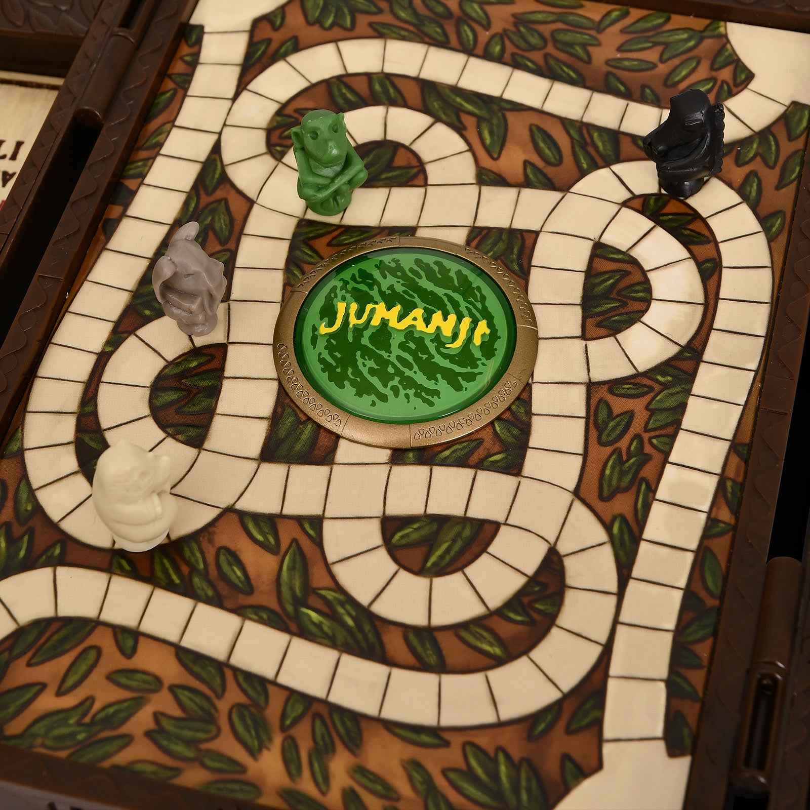 Image produit Jumanji - Réplique miniature du jeu de société avec lumière et son