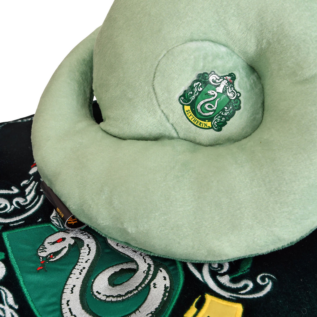 Immagine del prodotto Harry Potter - Cuscino con stemma Serpeverde e figura di peluche