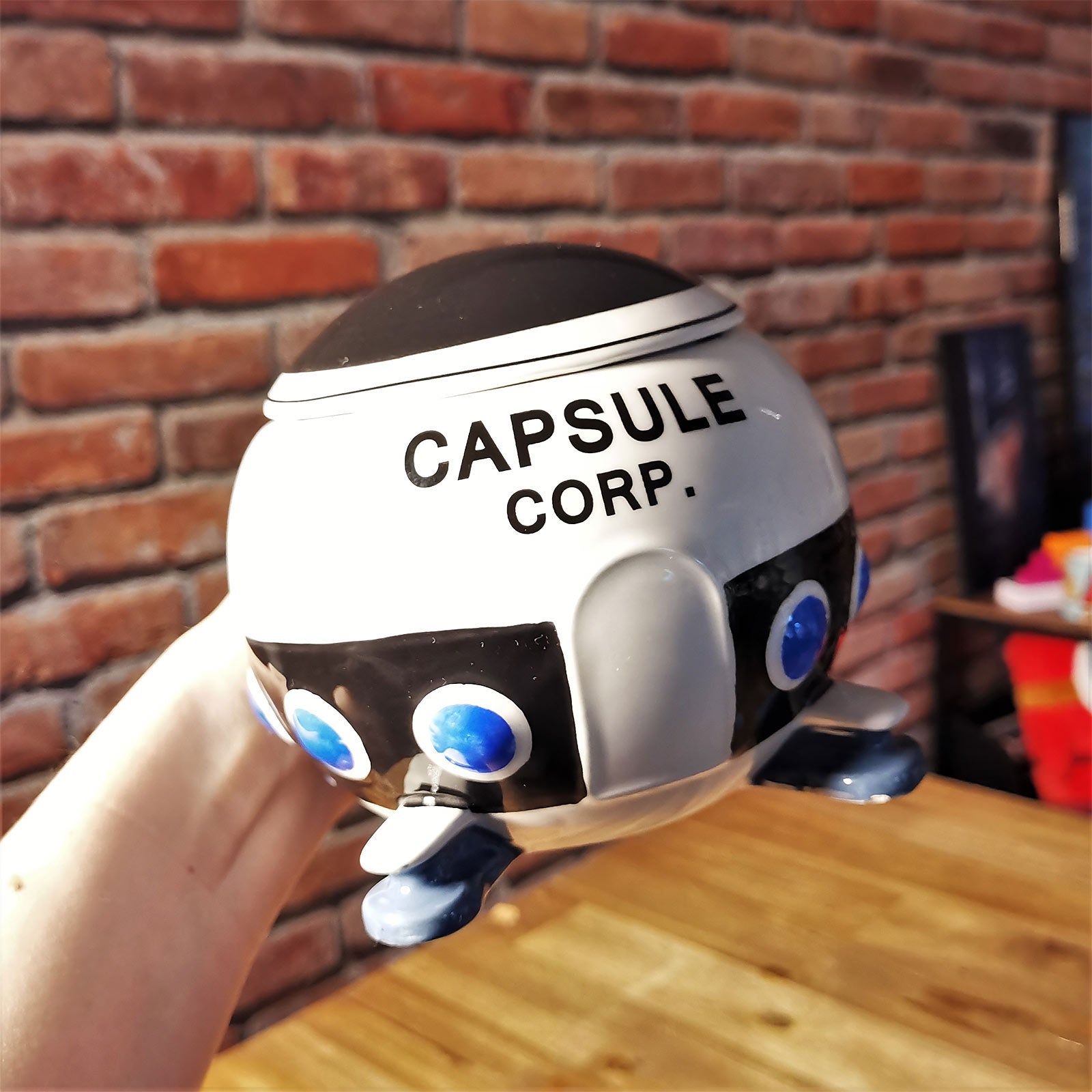Immagine del prodotto Dragon Ball - Astronave di Capsule Corp. Tazza 3D con coperchio