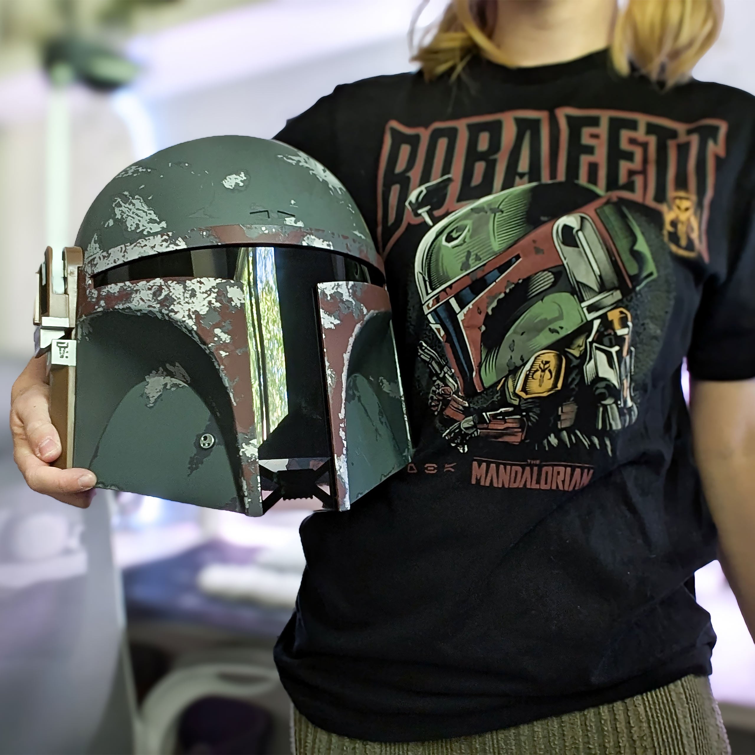 Produktbild Star Wars - Boba Fett Helm Premium Replik mit Lichteffekten