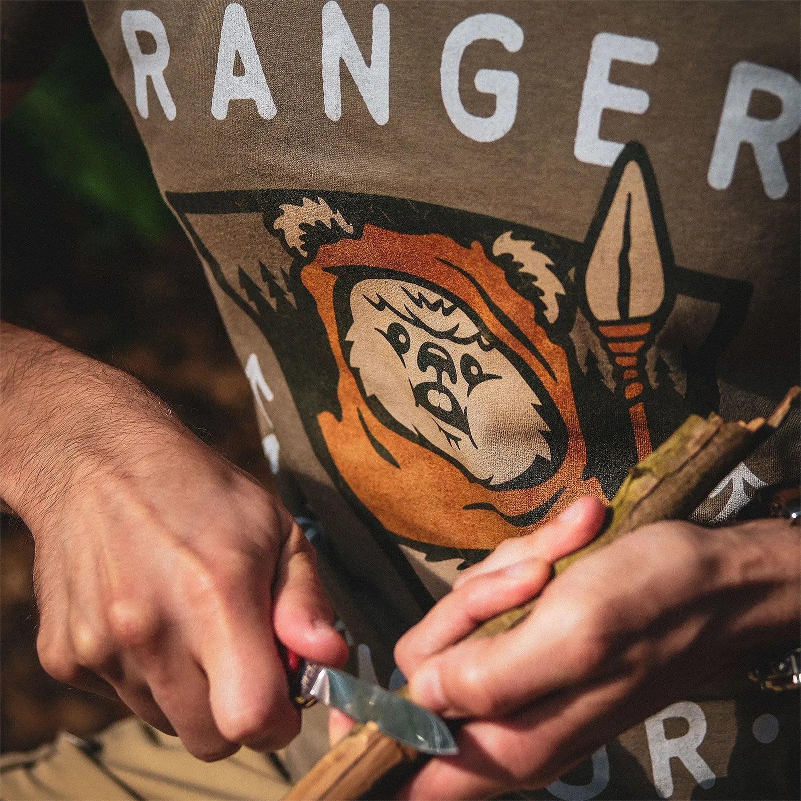 Image produit Star Wars - T-shirt Ewok Park Ranger olive