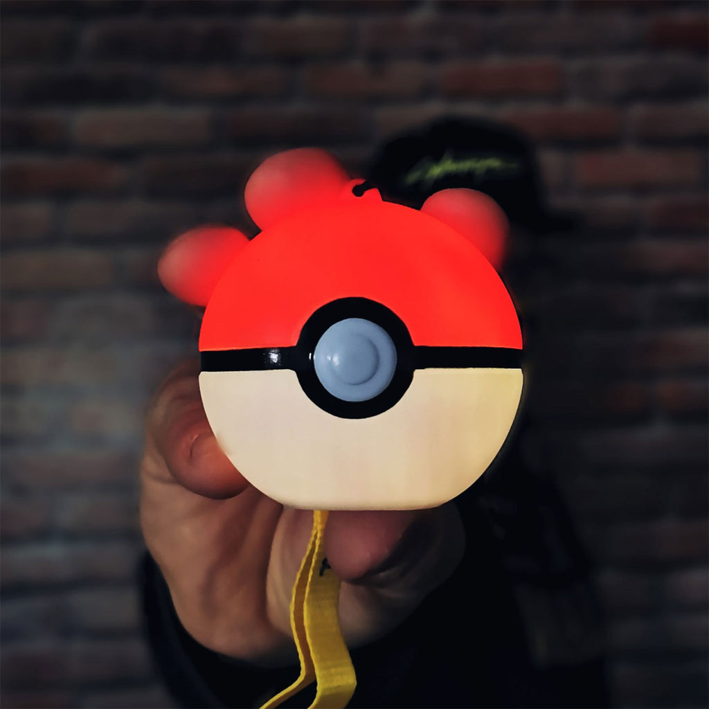 Immagine del prodotto Pokemon - Pokeball LED con cinturino per mano
