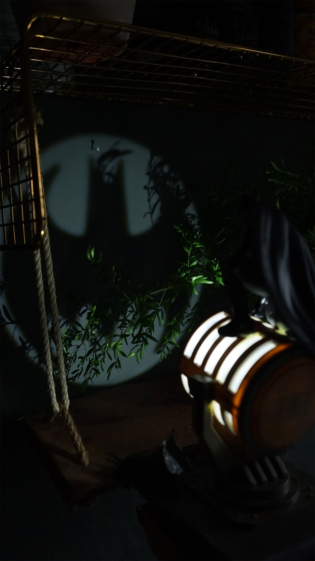 Immagine del prodotto Batman - Lampada da tavolo con logo e proiezione