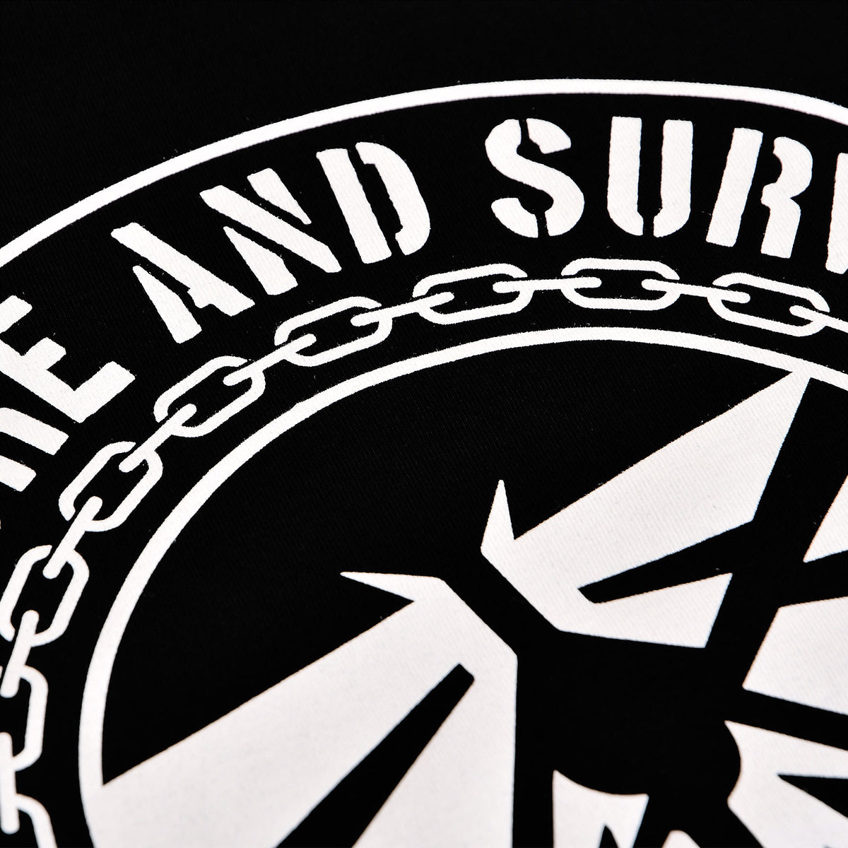 Immagine del prodotto Maglietta Endure and Survive per fan di The Last of Us nera