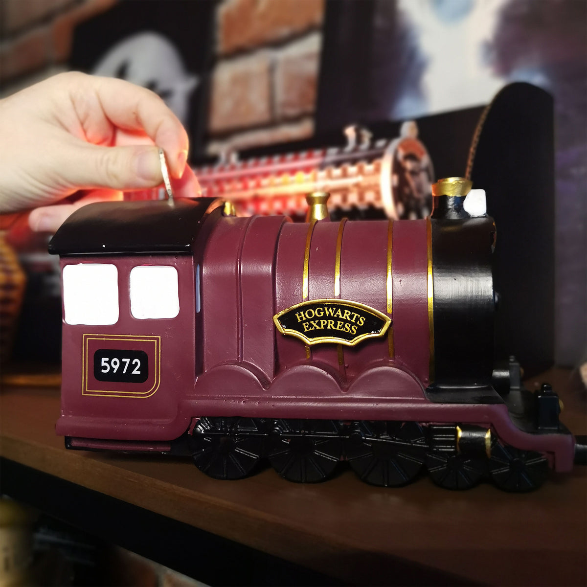 Image produit Harry Potter - Tirelire Hogwarts Express