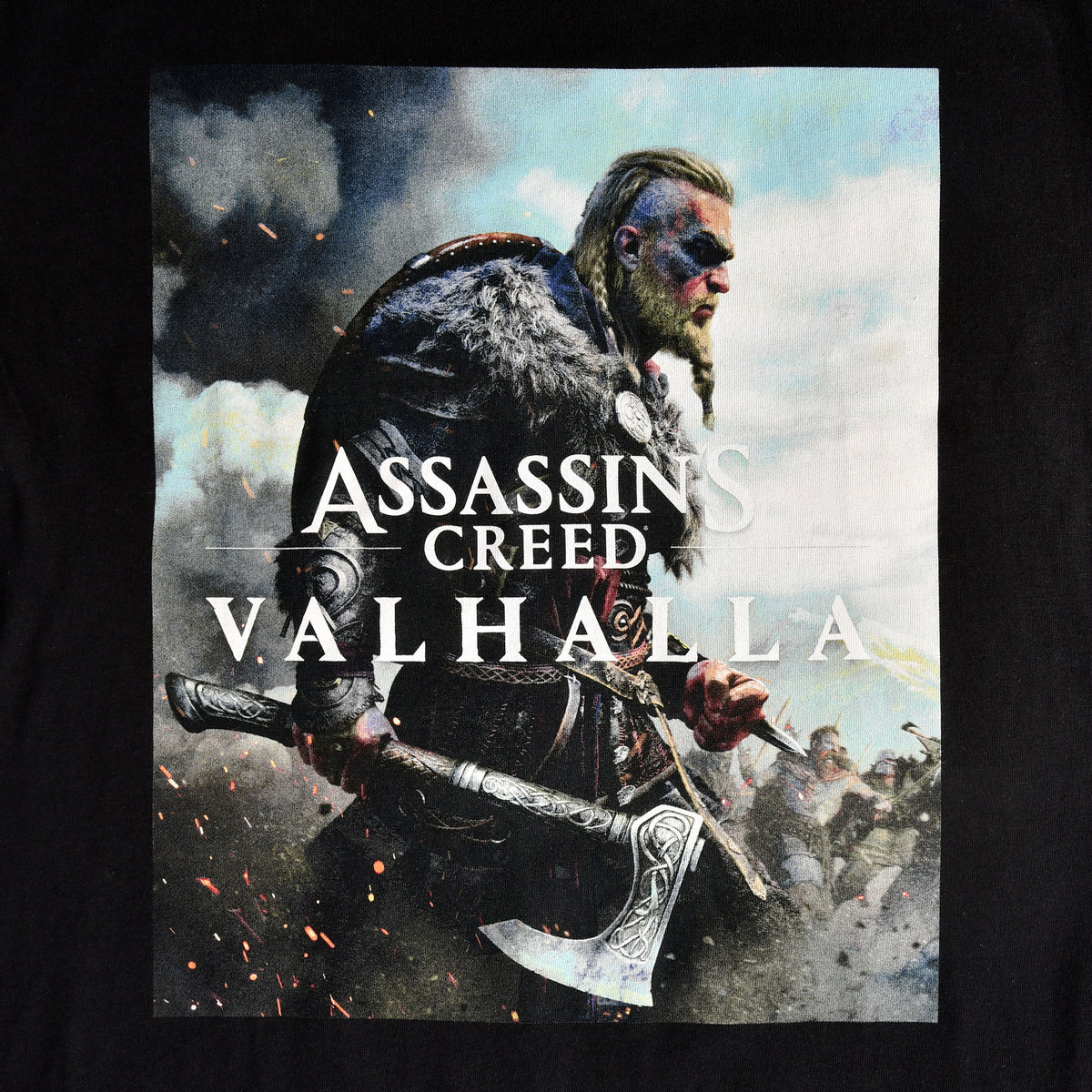 Immagine del prodotto Assassin's Creed - T-shirt nera con copertina Valhalla