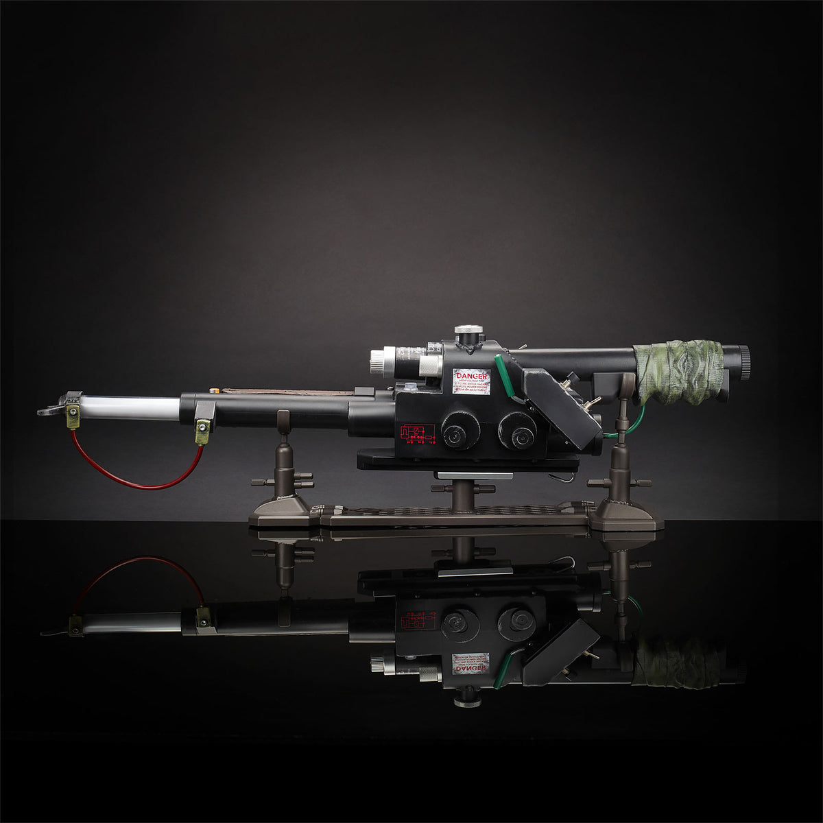 Produktbild Ghostbusters - Spenglers Protonenstrahler Premium Replik mit Licht und Sound