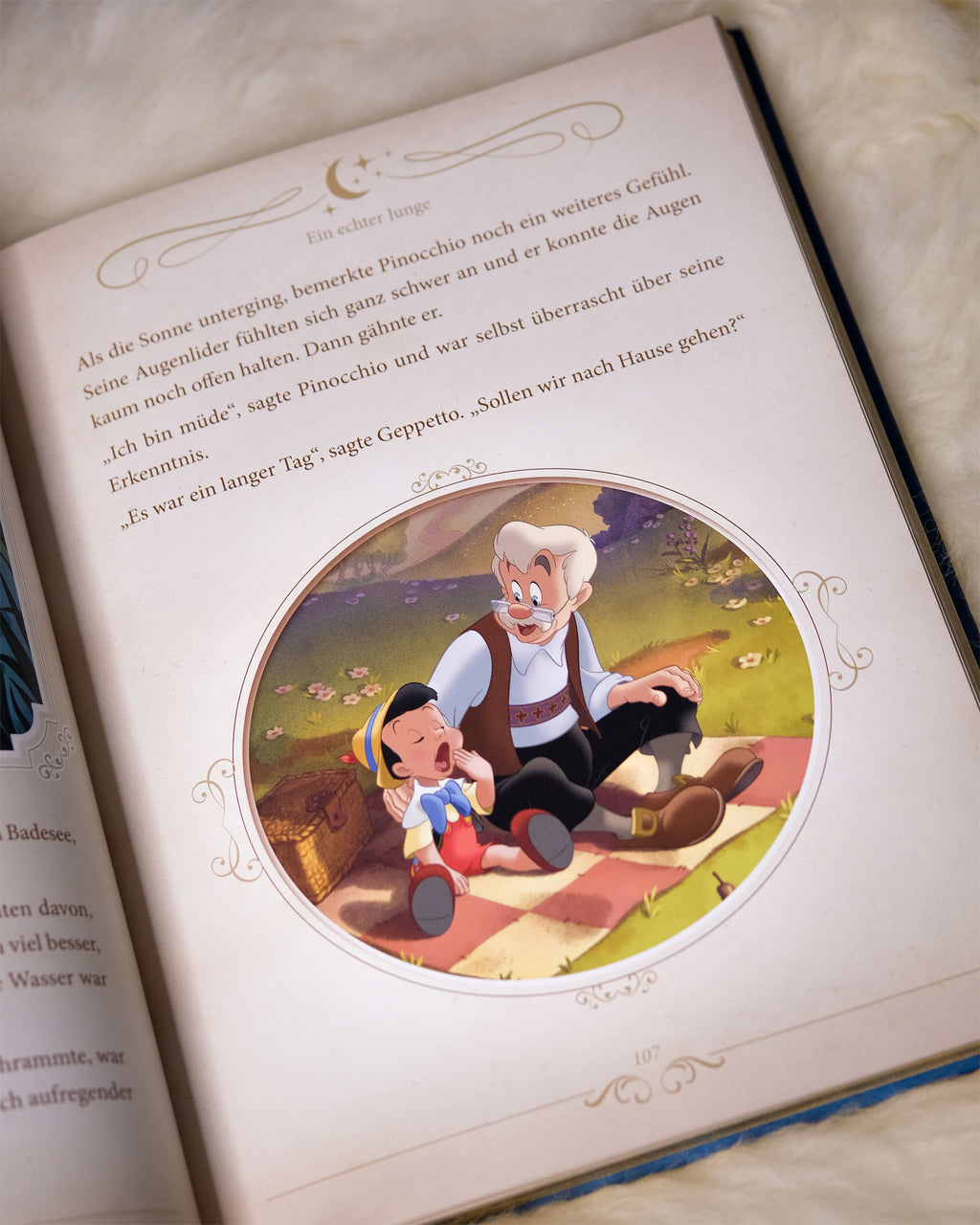 Immagine del prodotto Disney - Il grande libro d'oro delle storie della buonanotte
