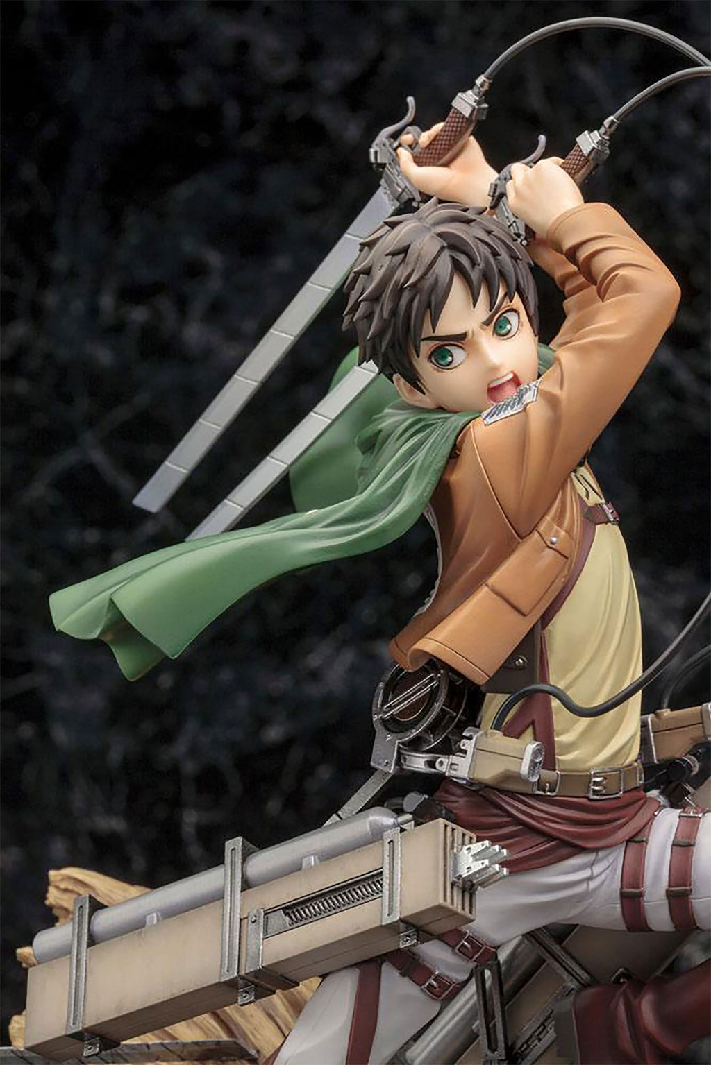 Image produit Attack on Titan - Figurine Eren Jaeger 26cm