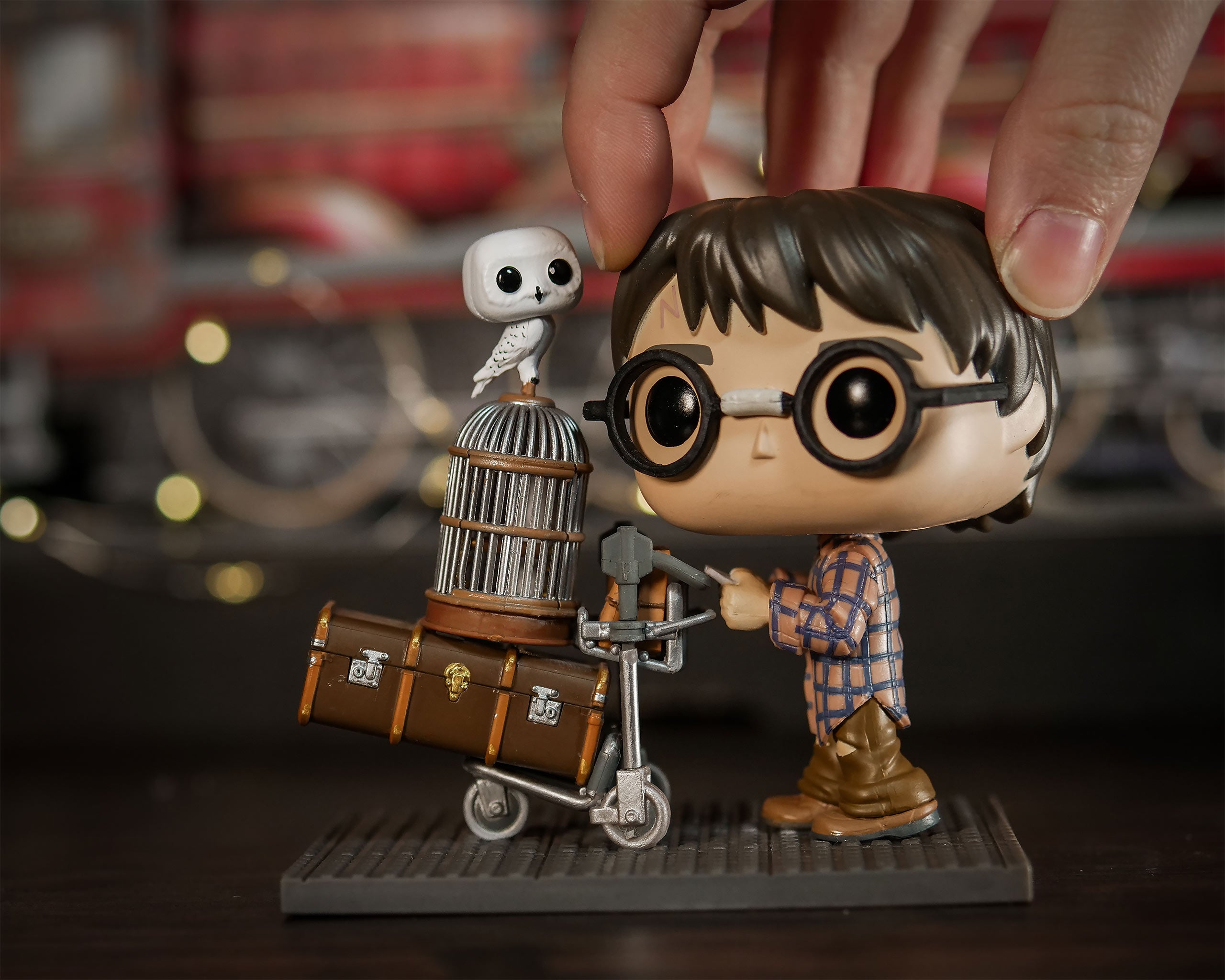 Image produit Harry Potter avec chariot à bagages sur le quai 9 3/4 Figurine Funko Pop