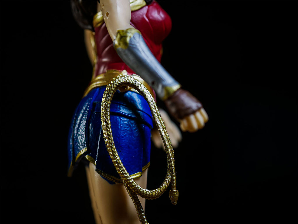 Image produit DC Comics - Wonder Woman Bendyfigs figurine 19 cm