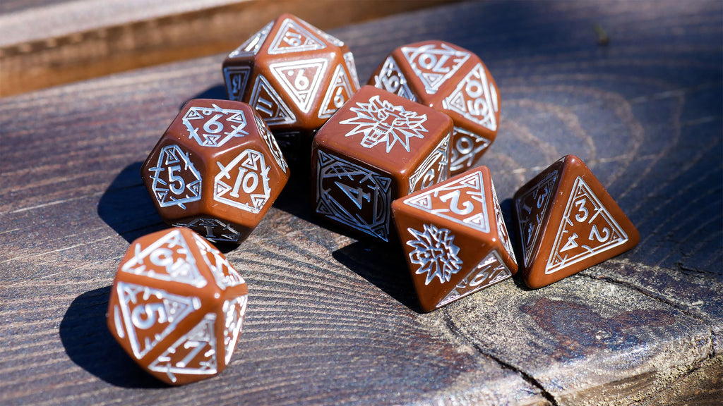 Image produit Witcher - Ensemble de dés RPG Geralt Roach's Companion 7pc avec pièce de collection