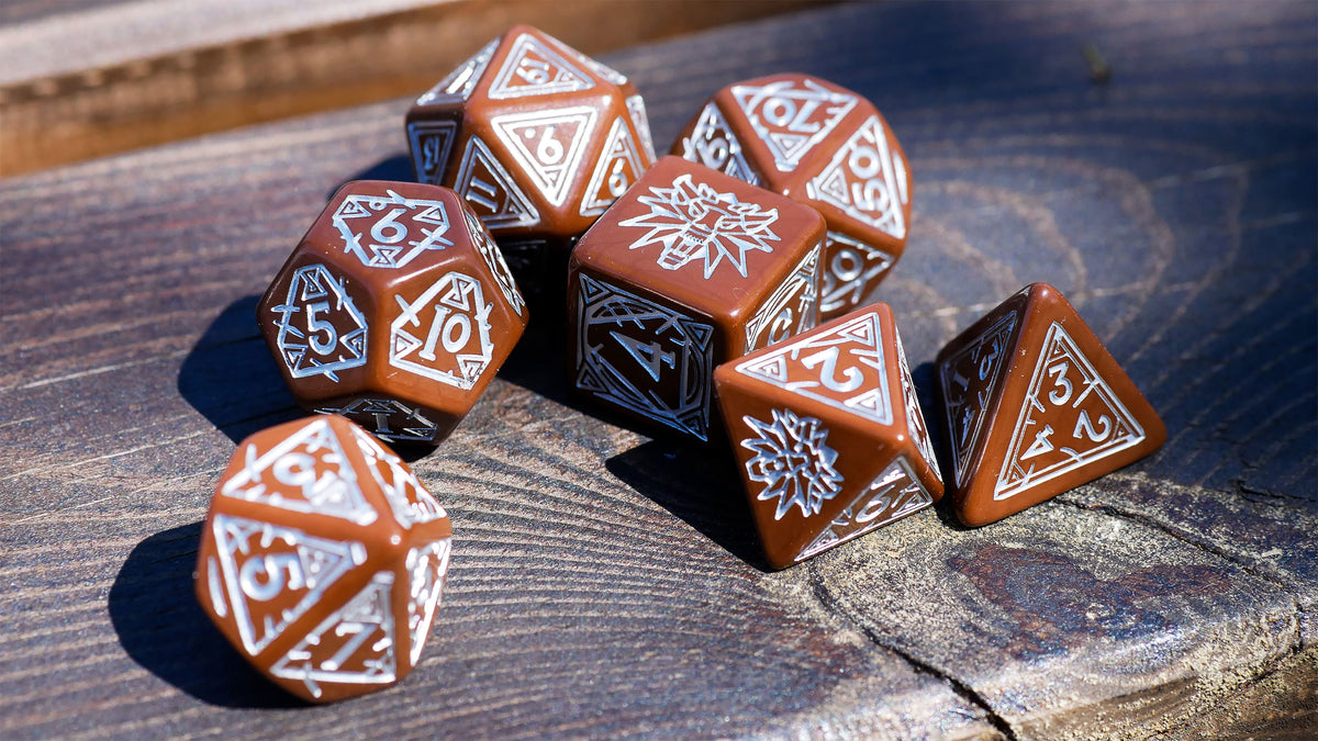 Image produit Witcher - Ensemble de dés RPG Geralt Roach's Companion 7pc avec pièce de collection