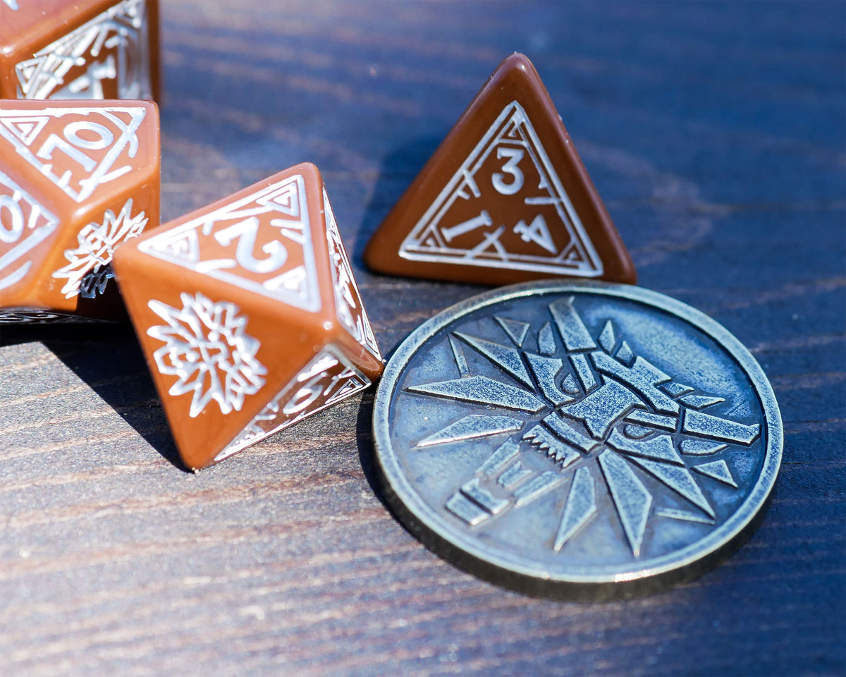 Image produit Witcher - Ensemble de dés RPG Geralt Roach's Companion 7pc avec pièce de collection