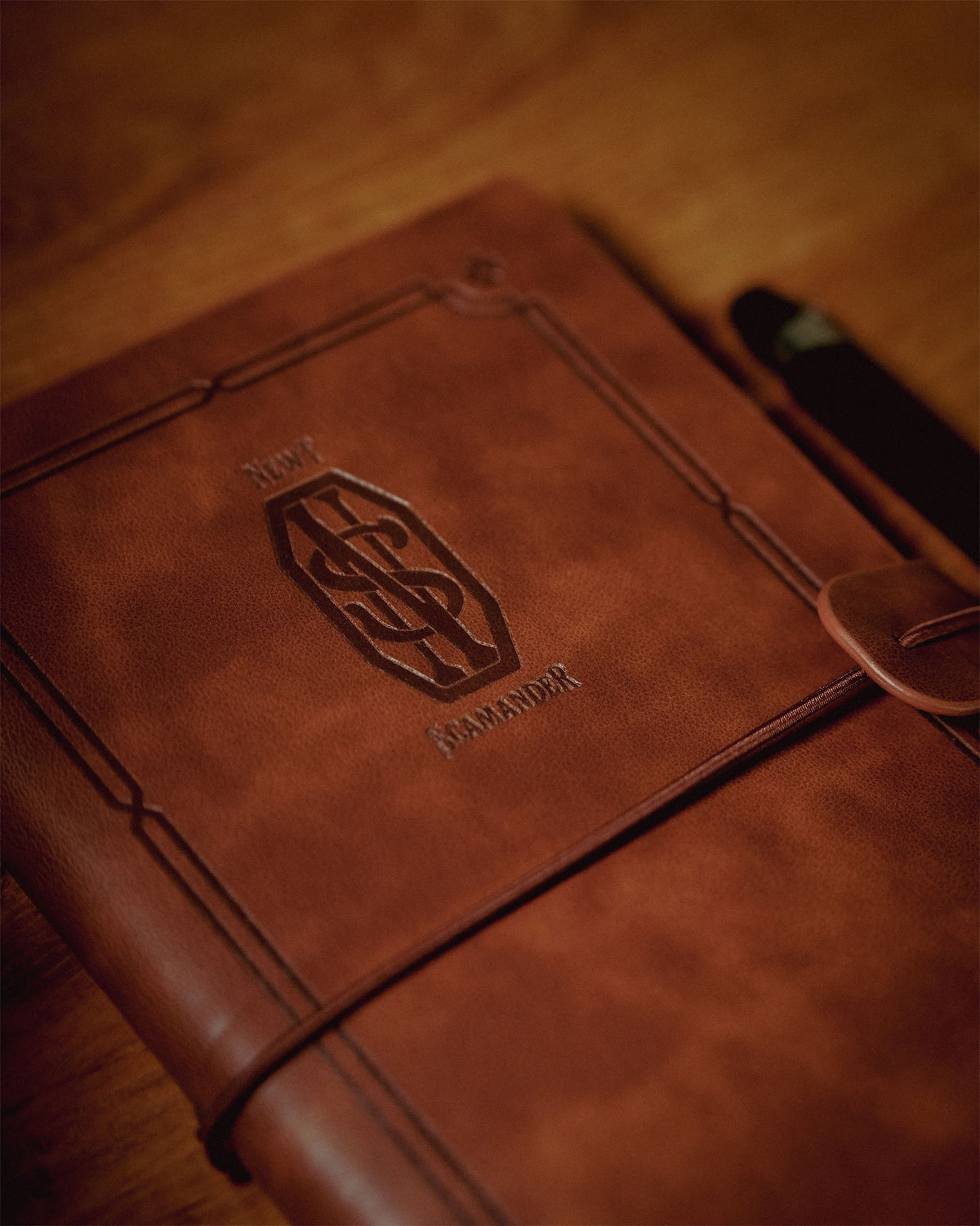 Produktbild Newt Scamander Notizbuch - Phantastische Tierwesen