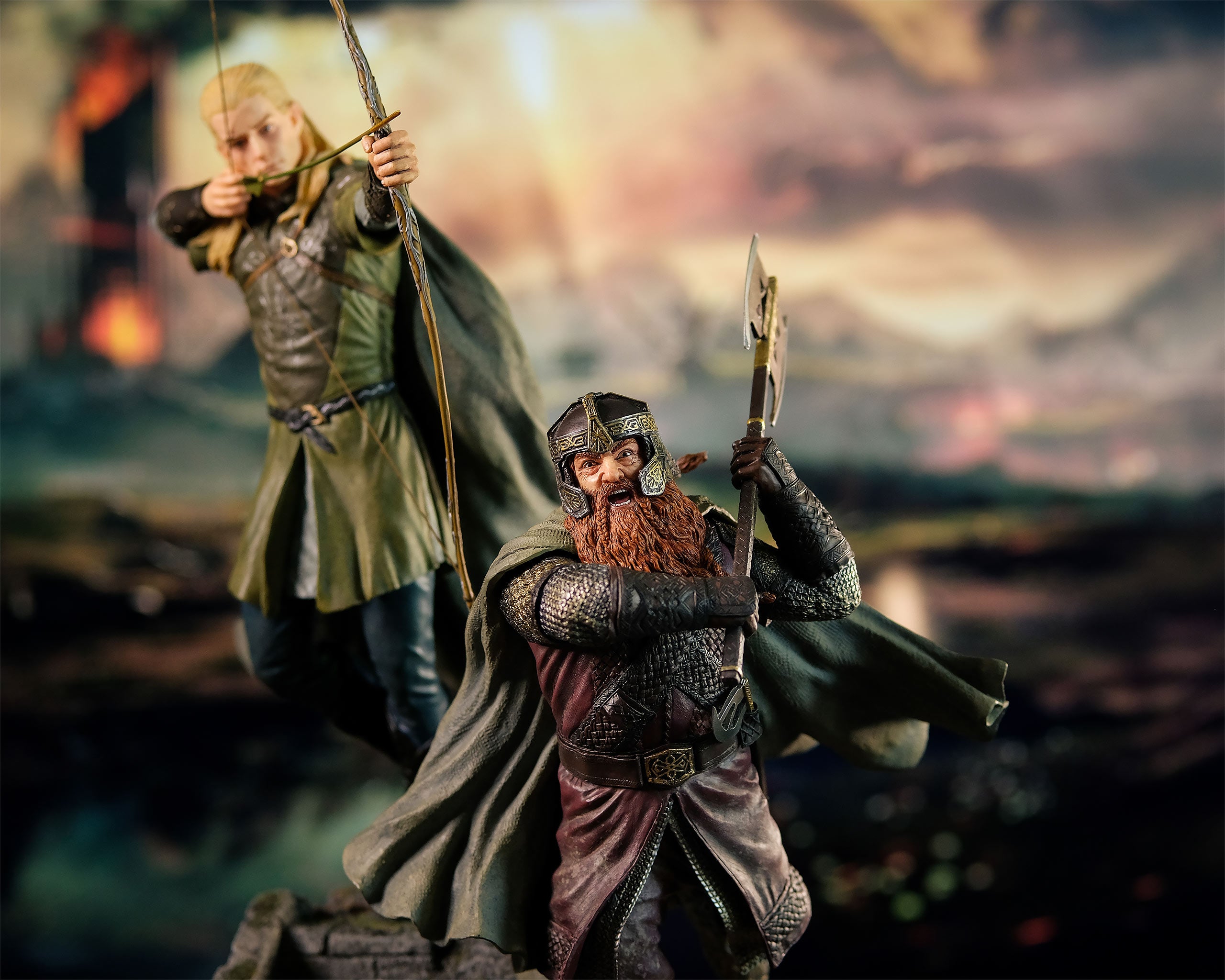 Immagine del prodotto Il Signore degli Anelli - Figura Deluxe di Legolas e Gimli 46 cm
