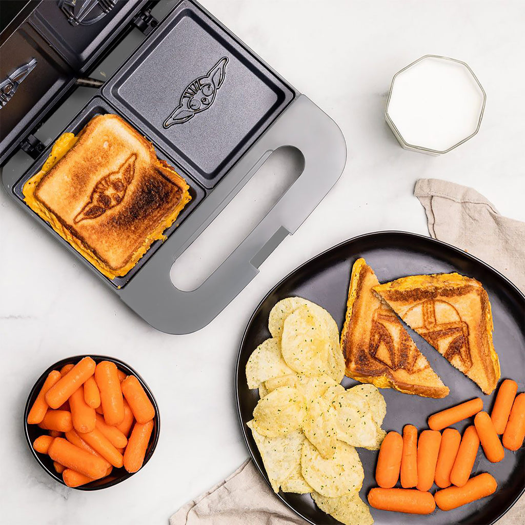 Image produit Sandwich maker Grogu et Mando - Star Wars The Mandalorian