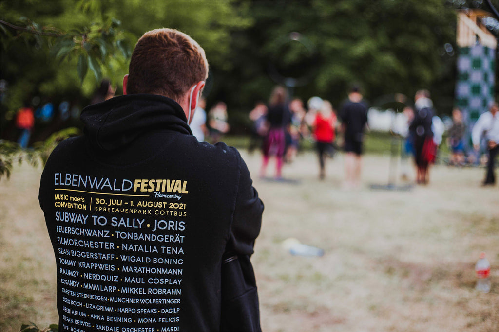 Image produit Sweat à capuche noir Elbenwald Festival Homecoming