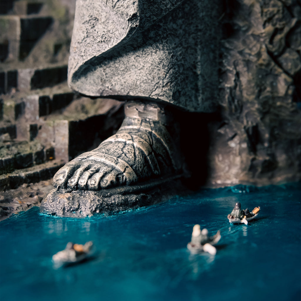 Immagine del prodotto Il Signore degli Anelli - Figura d'ambiente Argonath deluxe 34 cm