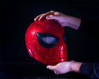 Produktbild Spider-Man - Iron Spider Helm Replik mit Lichteffekten