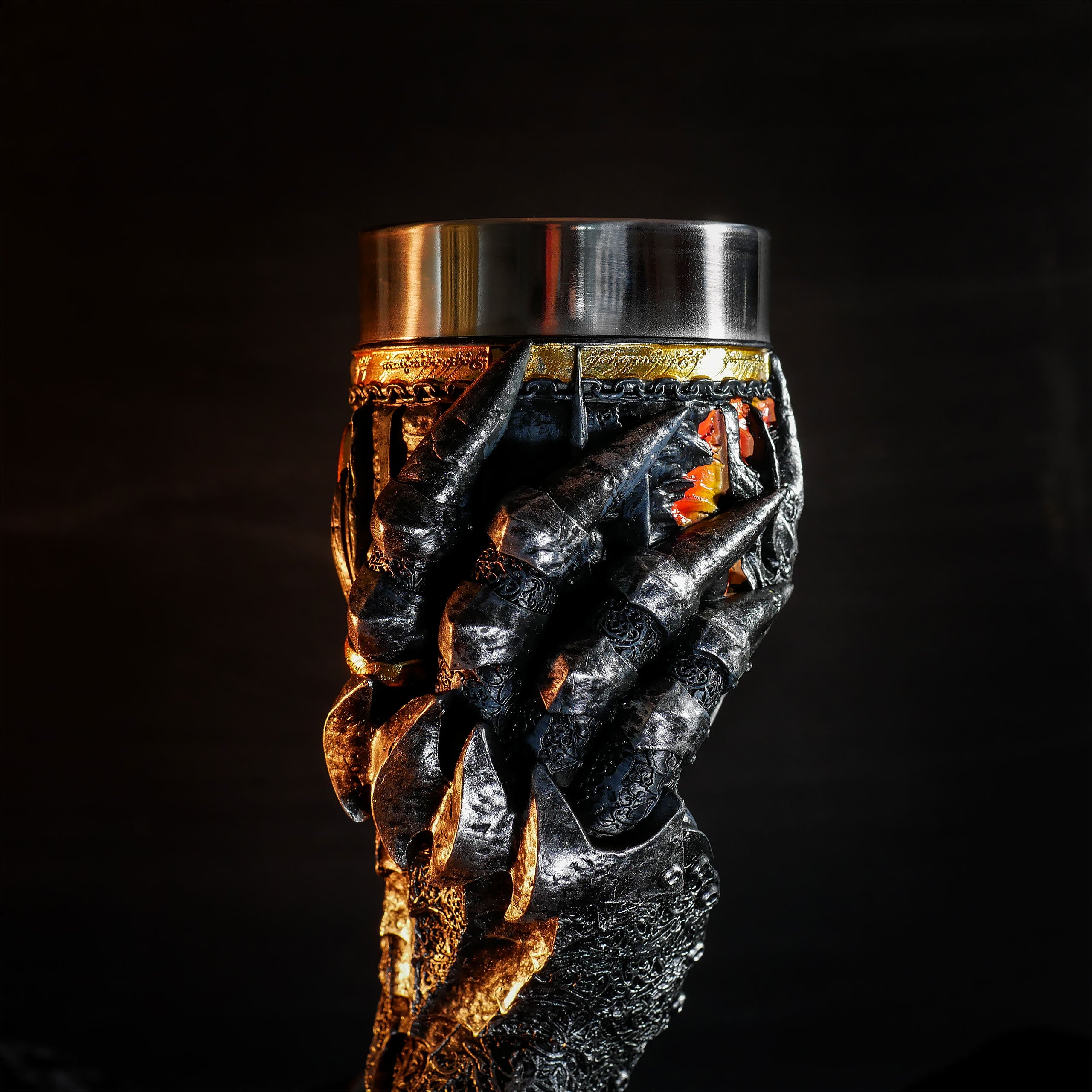 Image produit Le Seigneur des Anneaux - Calice Sauron Deluxe