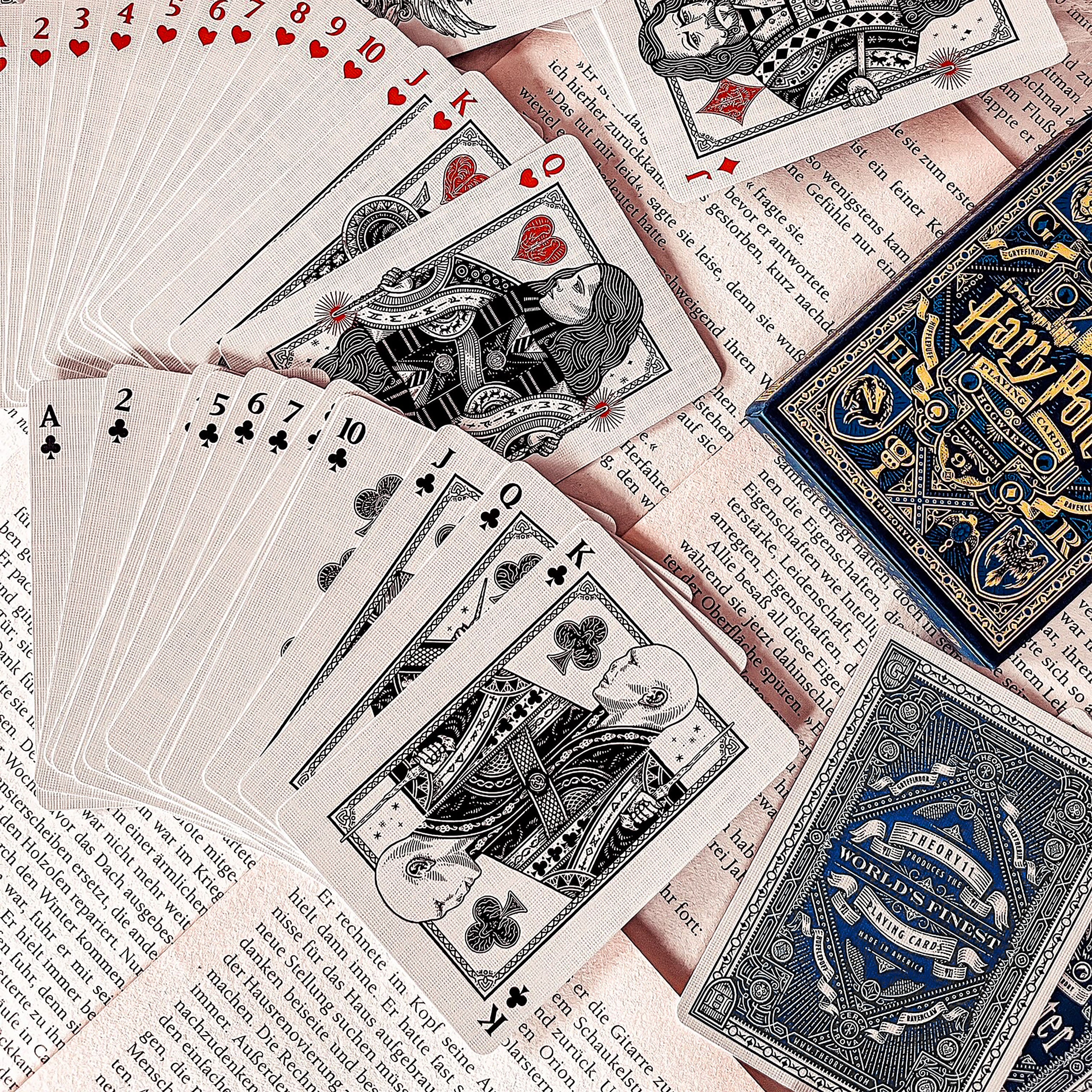 Produktbild Harry Potter - Ravenclaw Kartenspiel Deluxe Edition