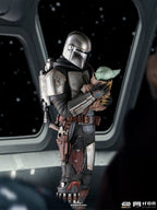 Immagine del prodotto Mando con Grogu BDS Art Scale Deluxe Statue - Star Wars The Mandalorian