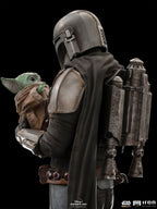 Immagine del prodotto Mando con Grogu BDS Art Scale Deluxe Statue - Star Wars The Mandalorian